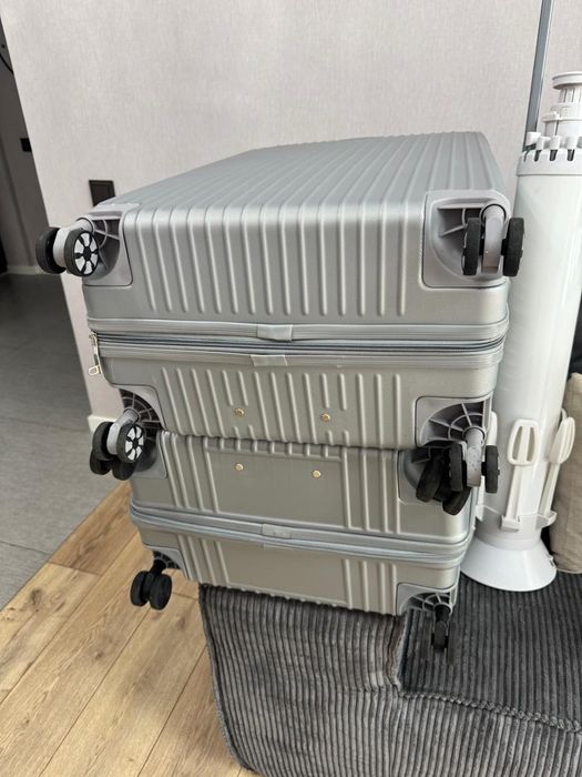 Чемодан 28 дюймов большой размер L