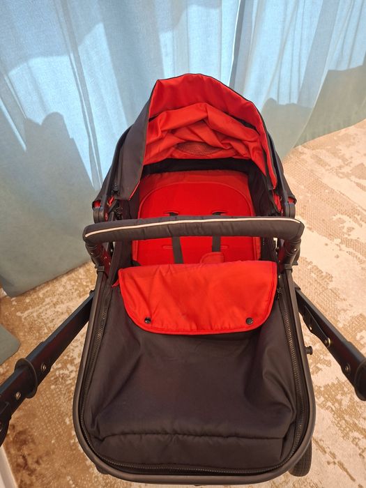 Продаётся детская коляска