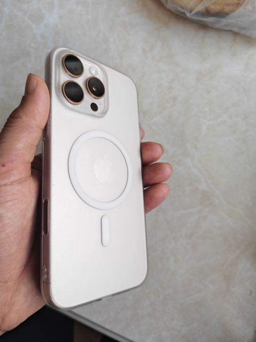 Iphone 16 promax 256 desert titanium