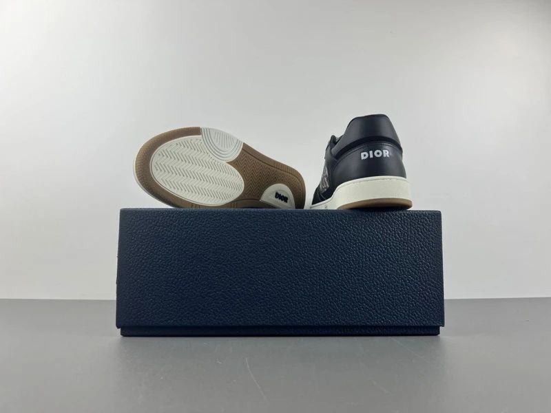 CD B27 Low Black Beige
