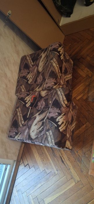 Холова гарнитура / килими 2 фотьойла 2 табуретки