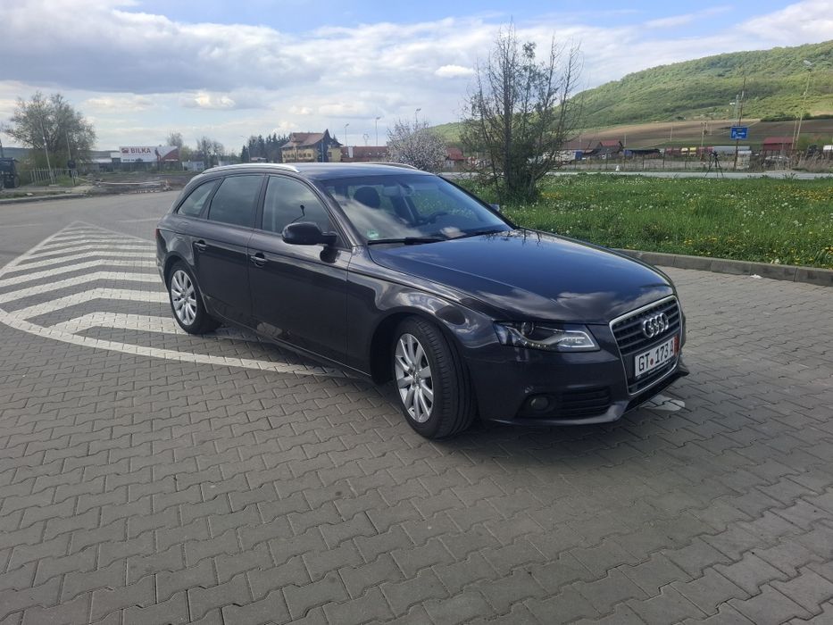Vând audi a4 //b8 //2012 led xenon