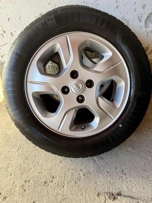 Гуми с джанти за Dacia Logan