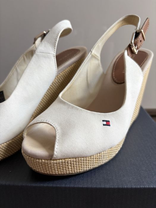 Tommy Hilfiger , сандали на платформа