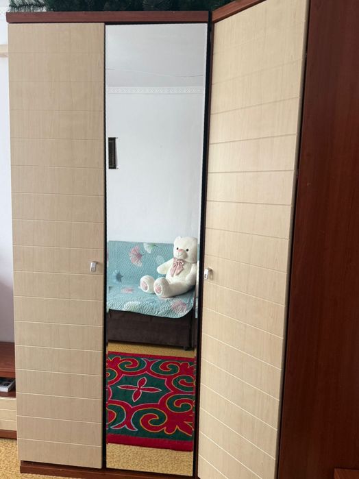 угловой шкаф для спальни