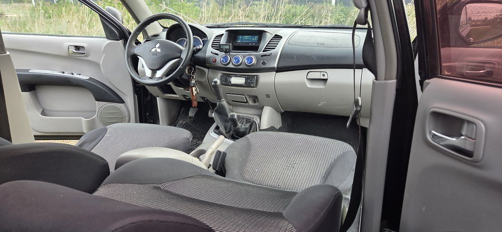 Mitsubishi l200 climatronic 4x4