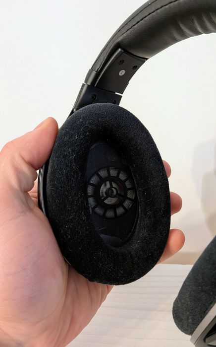 Vând Sennheiser HD 550 noi