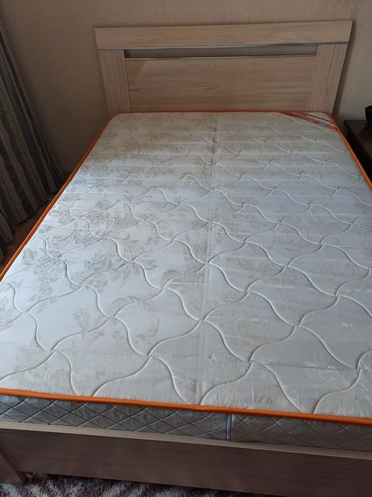 Продам кровать Шатура