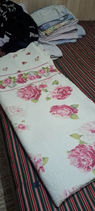 Продам покрывало двухспалку
