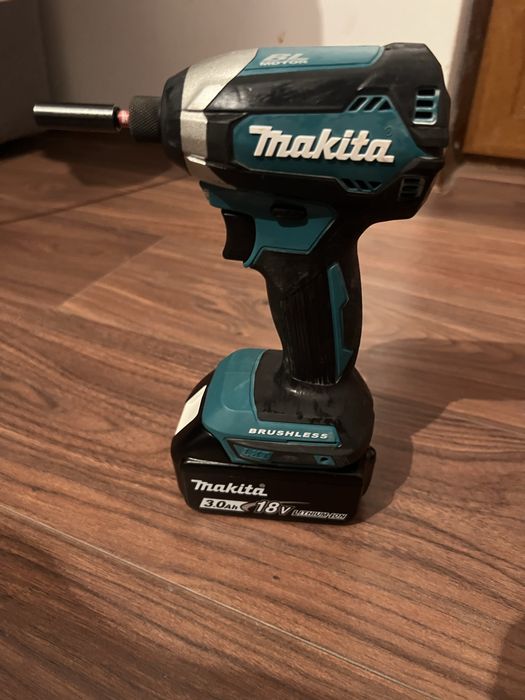 Impact makita 18v