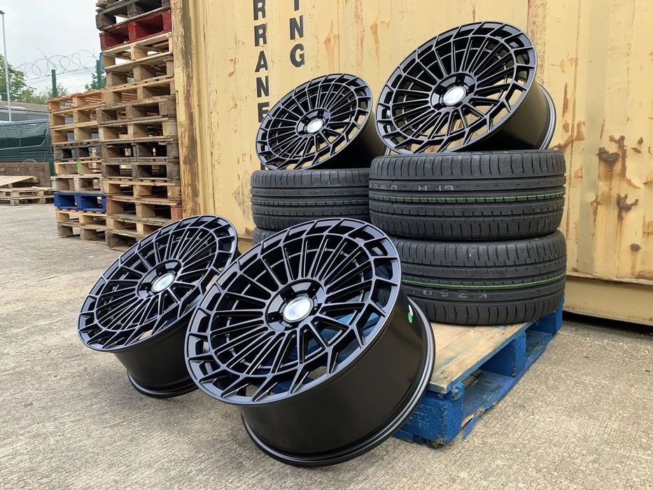 Jante MERCEDES20 R20 Model AMG Model anvelope vara/iarna 245-40-20-275-35-20 Roti Mercedes complete jante mercedes 20