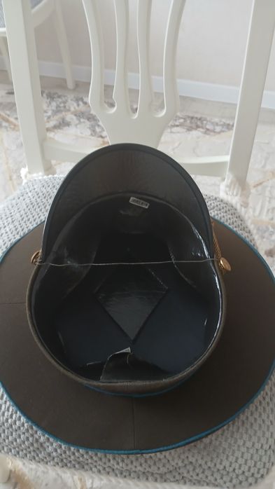 Военные головные уборы.