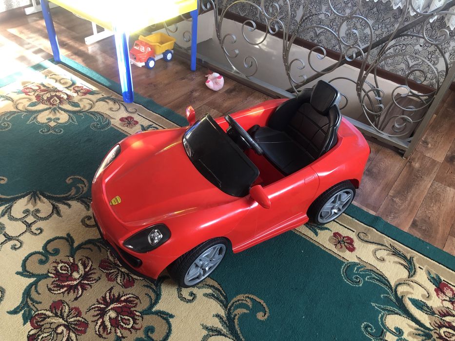 Машинка порш каен