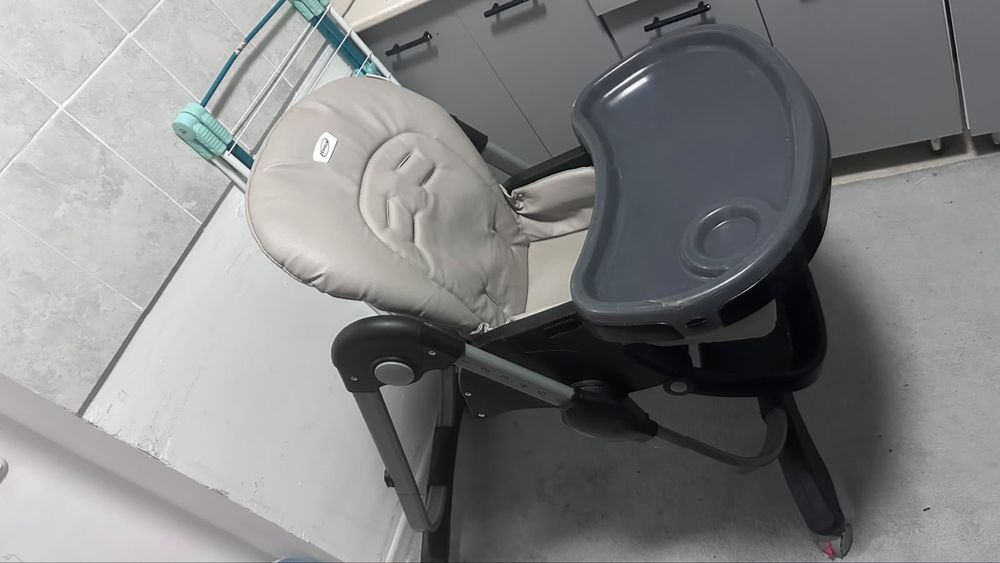 Продам стульчик для кормление