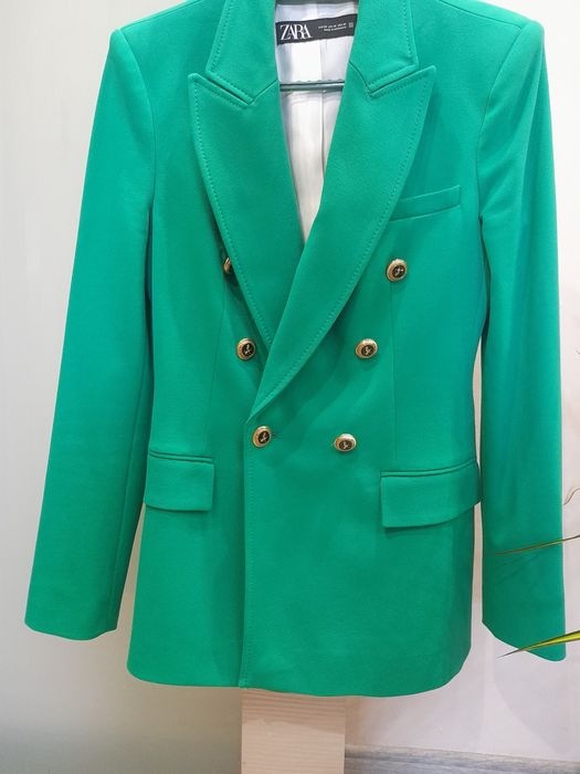 Красиво сако Zara в тревисто зелен цвят, размер XS