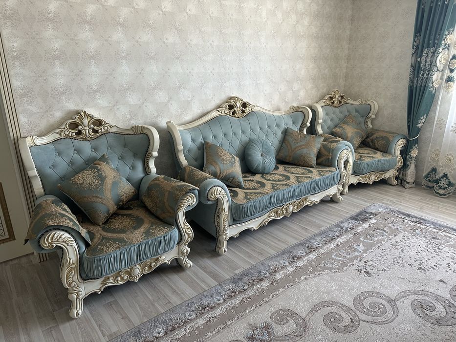 Диван в гостиную