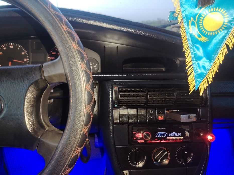 Продам ауди 100 с4