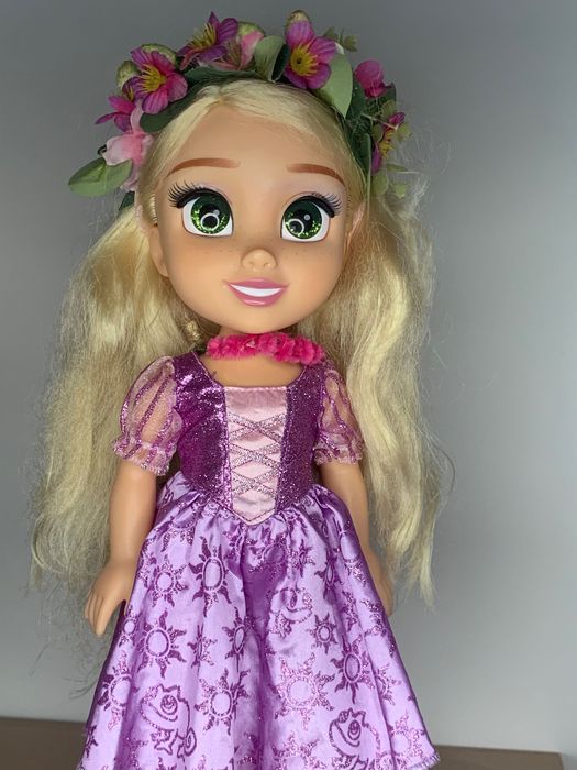 Кукли парцеланови и други