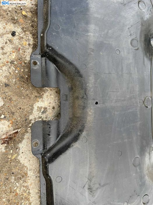 Scut Plastic Protectie Spate Motor Mercedes Clasa E Class W212 S212 A207 C207 Coupe Cabrio E200 E220 E250 2.2 CDI 2009 - 2016 Cod A2125201323 [C9328]