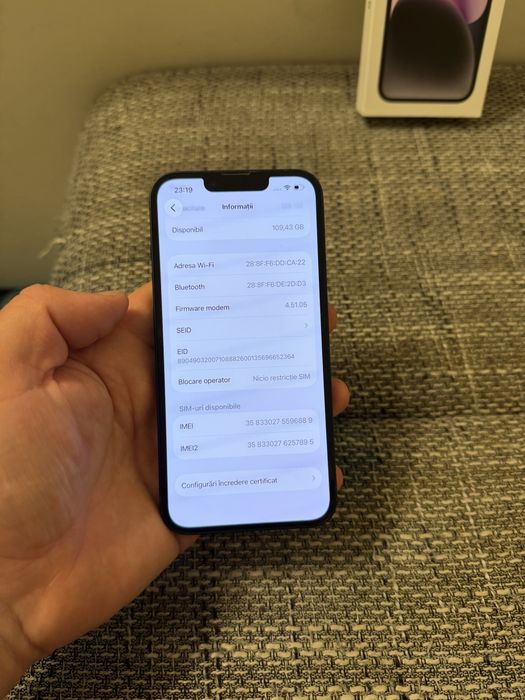 Vând Apple iPhone 14, 128GB,  Midnight impecabil