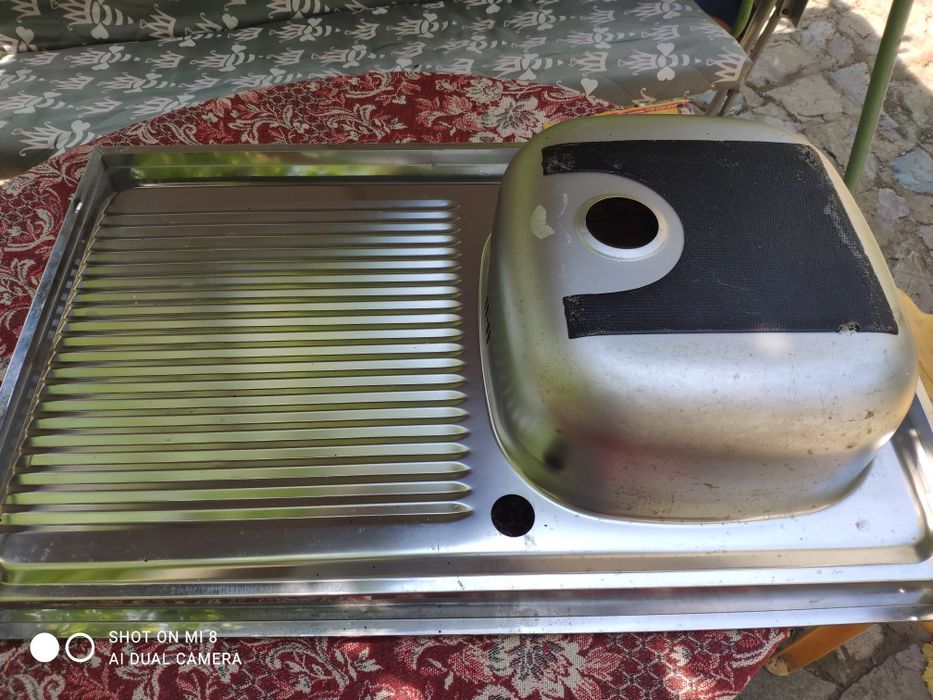 Vând chiuveta inox Franke