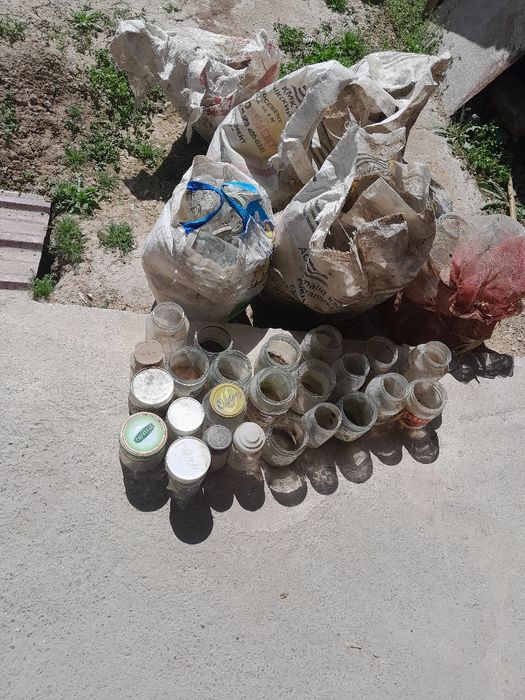 Отдам даром банка