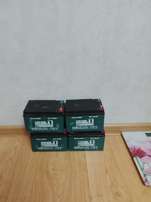 Продам срочно аккумулятор