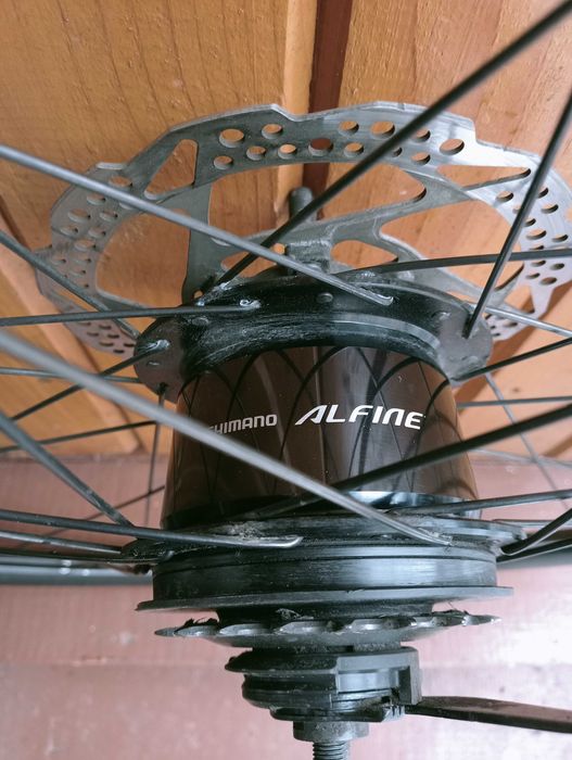 Roata spate 28 butuc Shimano Alfine 8 Roata fata 28 dinam Alfine disc