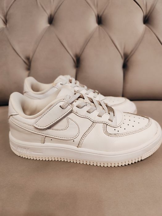 Adidași Nike Air Force 1 nr 34