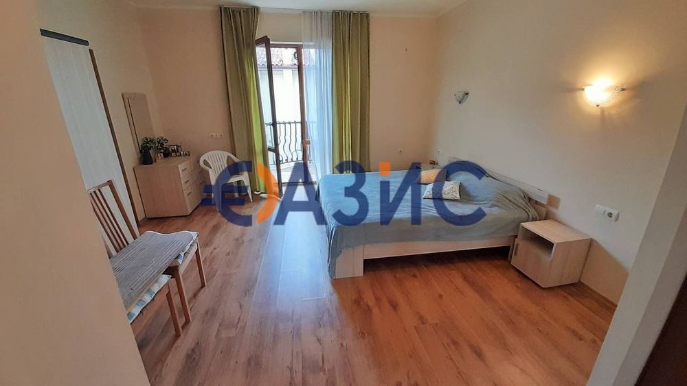 Продава се Двустаен апартамент в к.к. Елените - 72 кв.м за 882 €/кв.м - Снимка #11