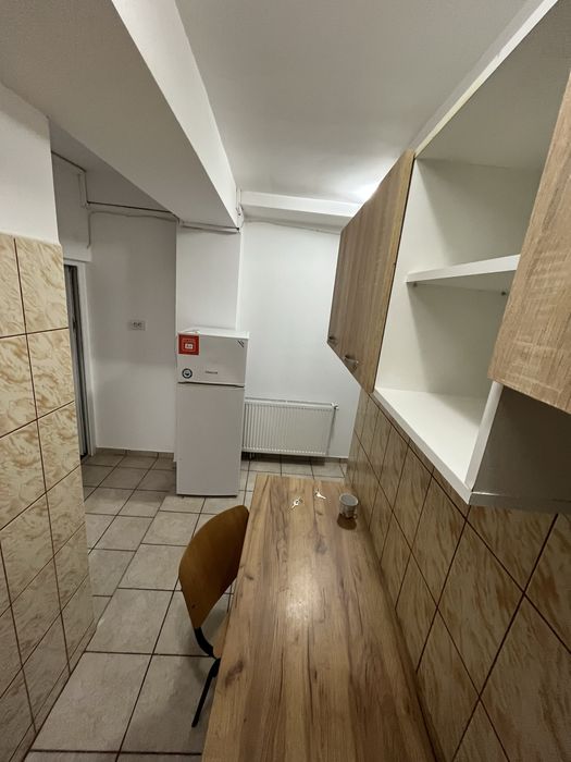 De inchiriat apartament 2 camere