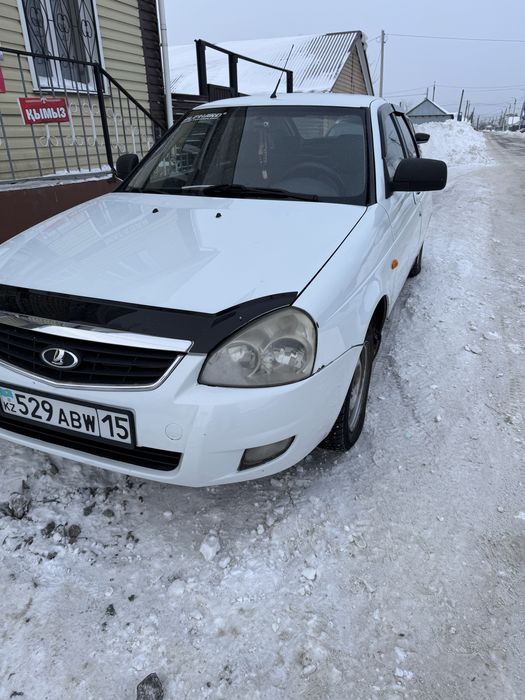 Продам приору 2013года