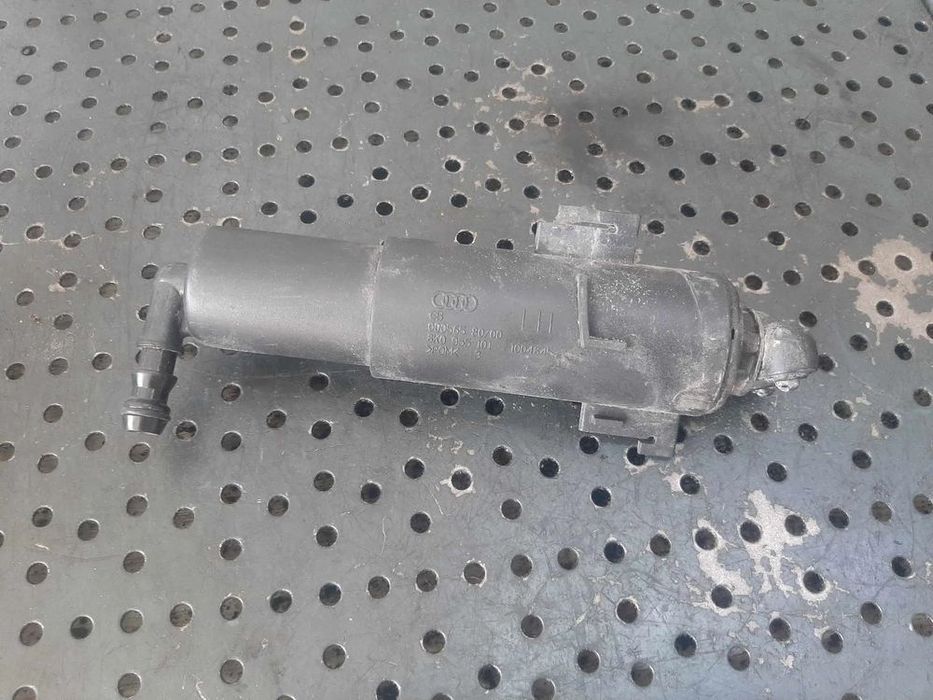 spalator far stanga  audi a4 b8 8k 8k0955101