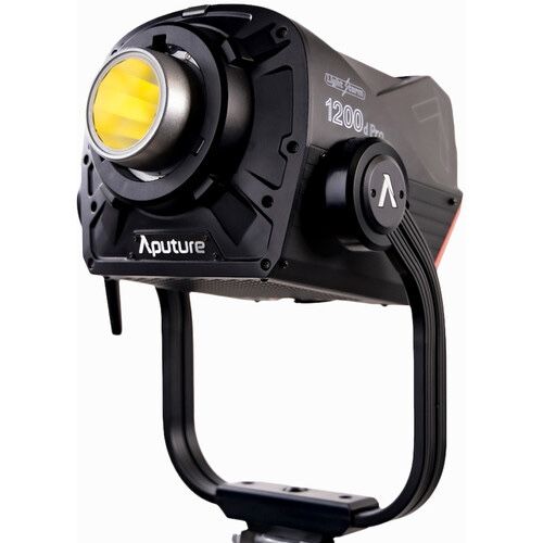 Aputure LS 1200d Pro (осветительный прибор)