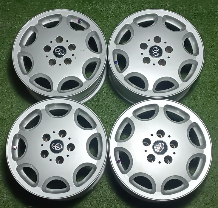 R-15 привозной 5*114,3 JAPAN Камри,Грация,Виндом,Ипсум,Хонда  и т д.т