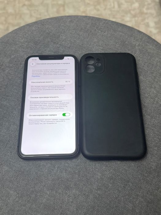 Iphone 11  90% аккумулятор