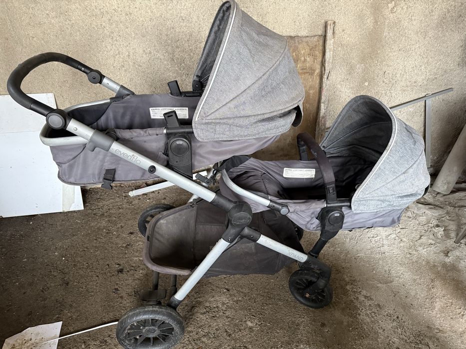 Коляска для двойни, погодок.