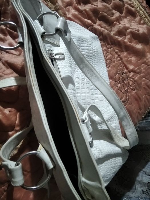 Продам сумку женскую