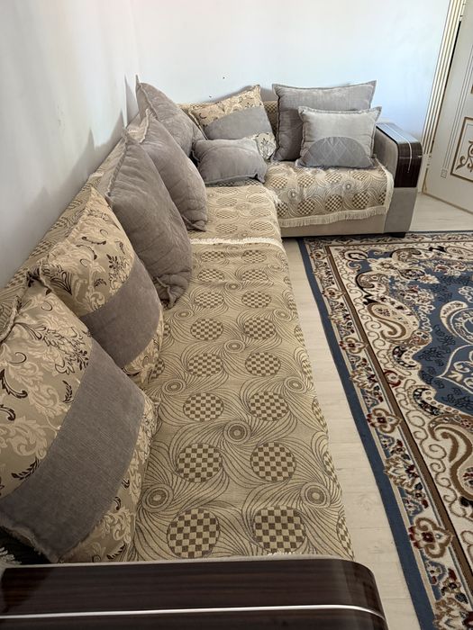Продам диван механический