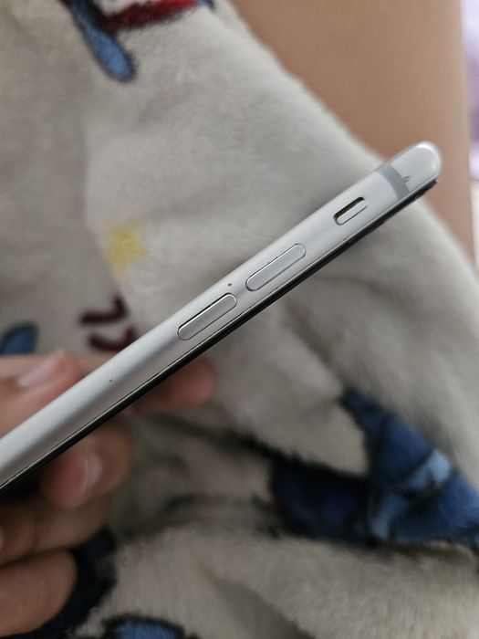 Telefon Iphone 7 32gb