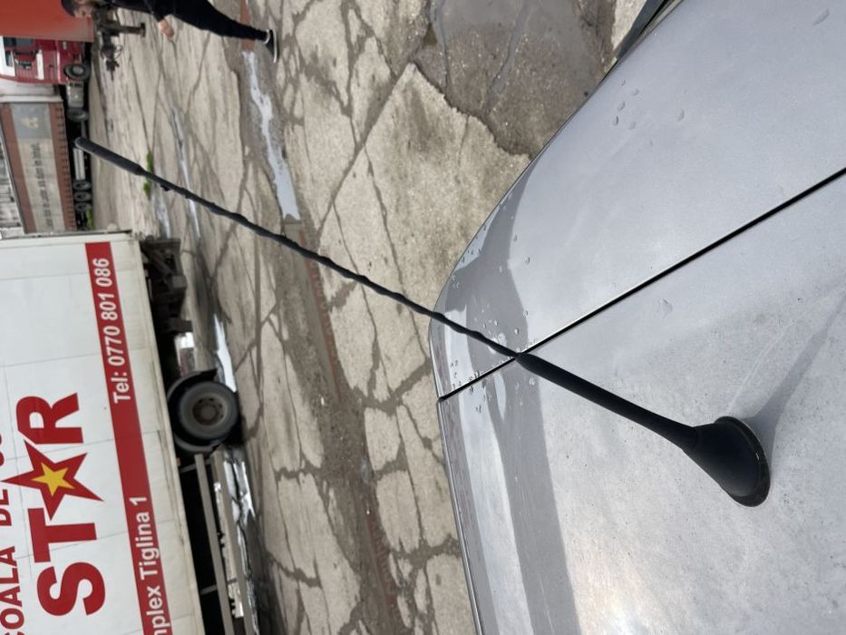 Antena Radio cu Suport VW Golf 5 Hatchback 2004 - 2008
