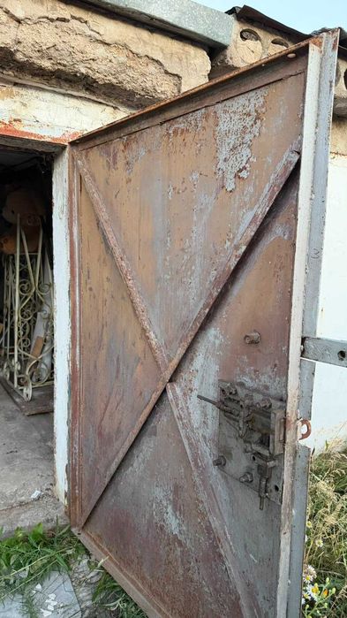 Продам ГАРАЖ на тридцатом микрорайоне Юго-Восток