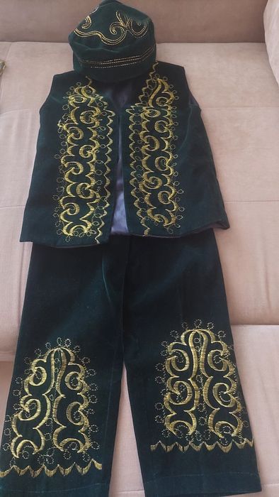 Казахский костюм
