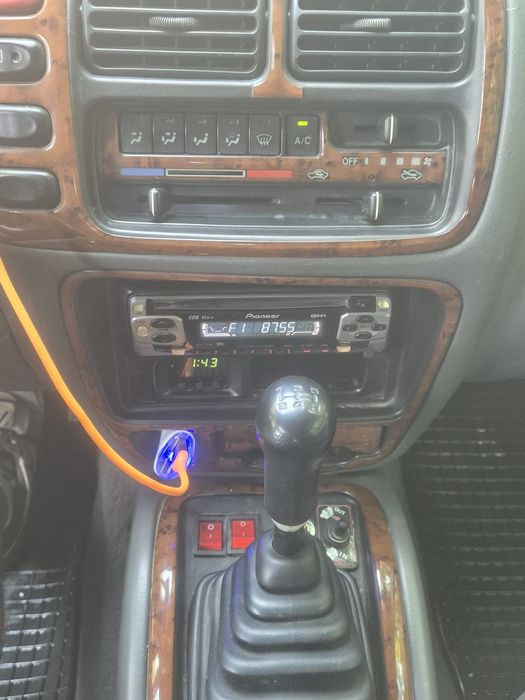 Suzuki  Grand Vitara 2.0 benzina GPL