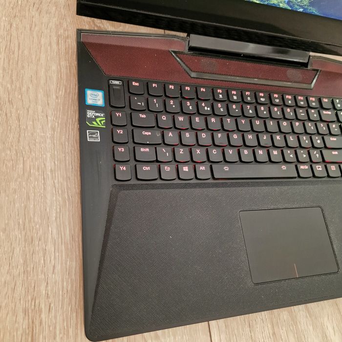 Laptop Gaming - Lenovo Y900