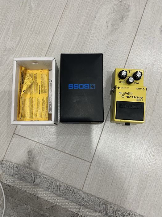Продам гитарную педаль Boss SD 1