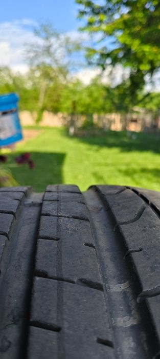 ANVELOPĂ ca nouă ,,Pirelli" 235/35/R20
