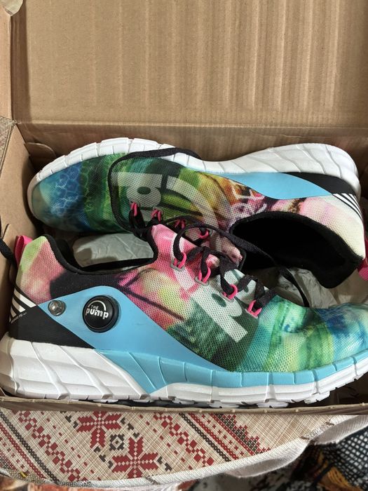 Маратонки  REEBOK  insta pump дамски