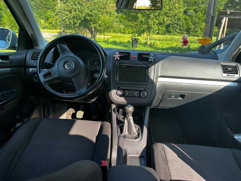 VOLKSWAGEN Jetta 2010 — imagine 5