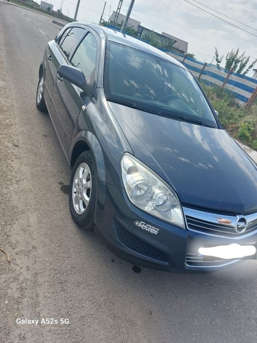 Vând Opel astra h 1.7 cdti